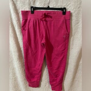 Zumba Brand capri joggers size Med hot pink